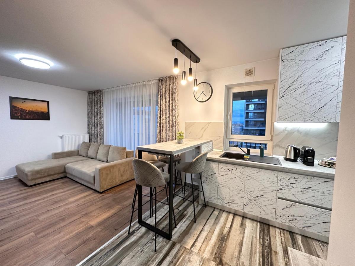 Deluxe Cozy Apartments - Coresi Mall #Braszów Zewnętrze zdjęcie